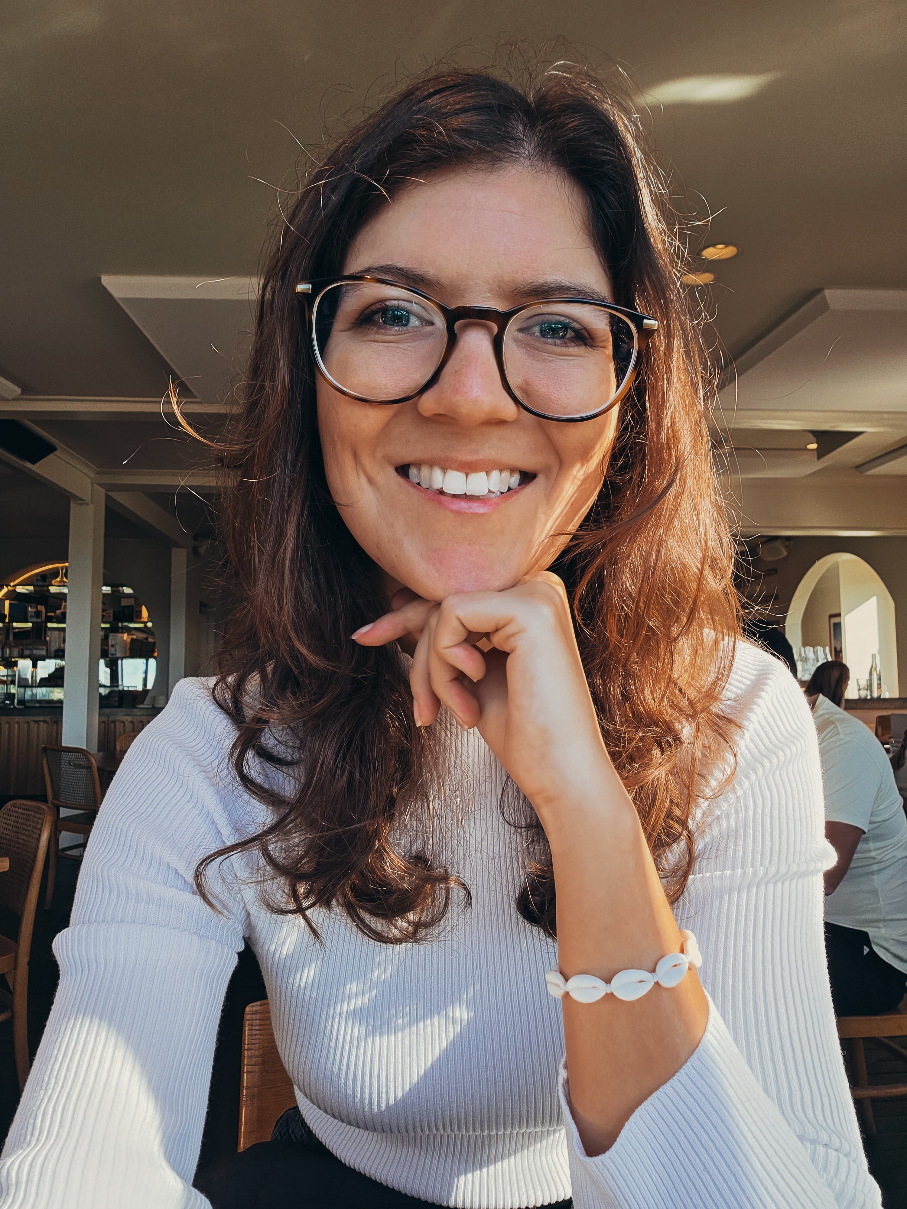 Holly Schroeder at a cafe